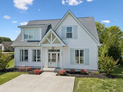 $599,900 | 154 Barefoot Way, Winchester, TN 37398