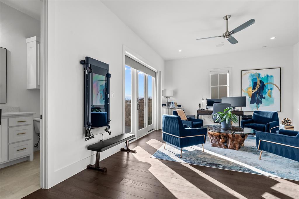 1 Piedra Court Roanoke, TX 76262 - Photo 31 of 40 a living room with furniture