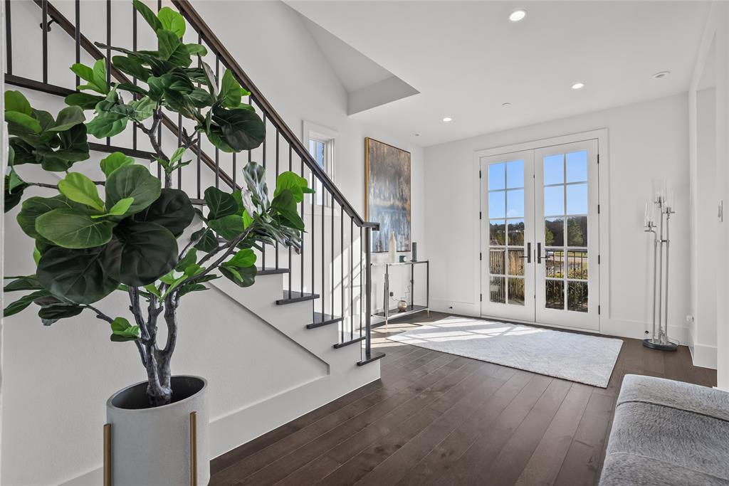 1 Piedra Court Roanoke, TX 76262 - Photo 6 of 40 a view of entryway with livingroom