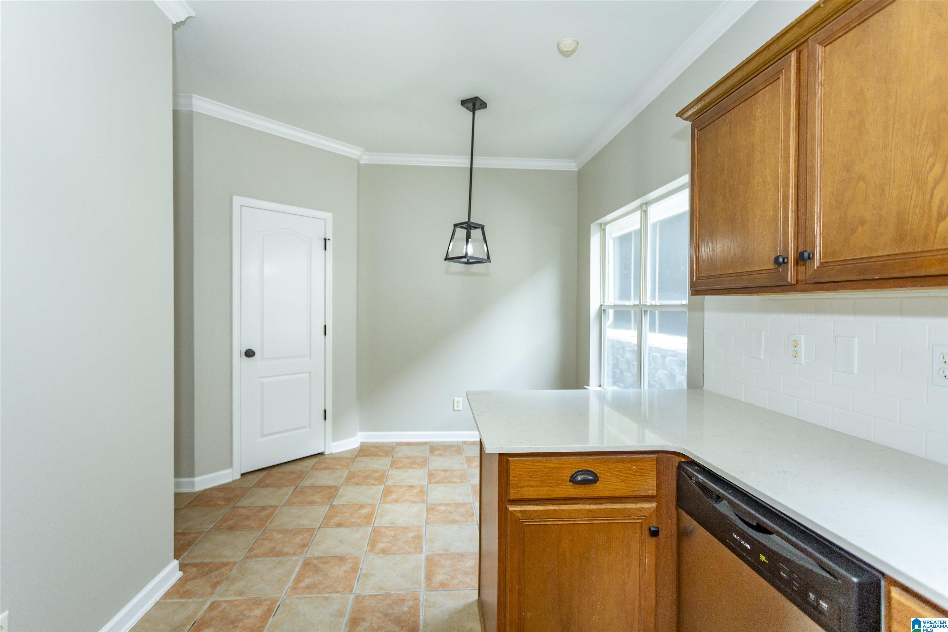 178 Highview Cove Pelham, AL 35124 - Photo 14 of 41