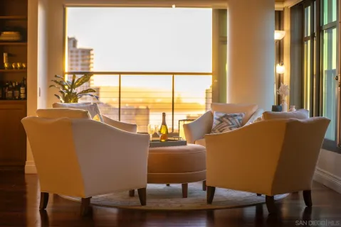 $3,950,000 | 645 Front Street, Unit 2002, San Diego, CA 92101