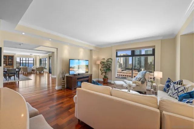 $3,950,000 | 645 Front Street, Unit 2002, San Diego, CA 92101