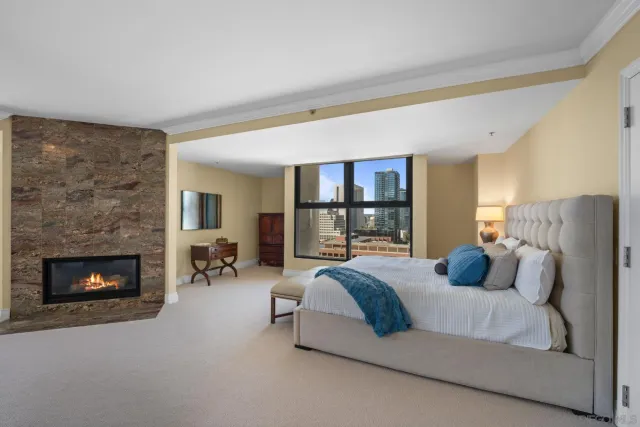 $3,950,000 | 645 Front Street, Unit 2002, San Diego, CA 92101