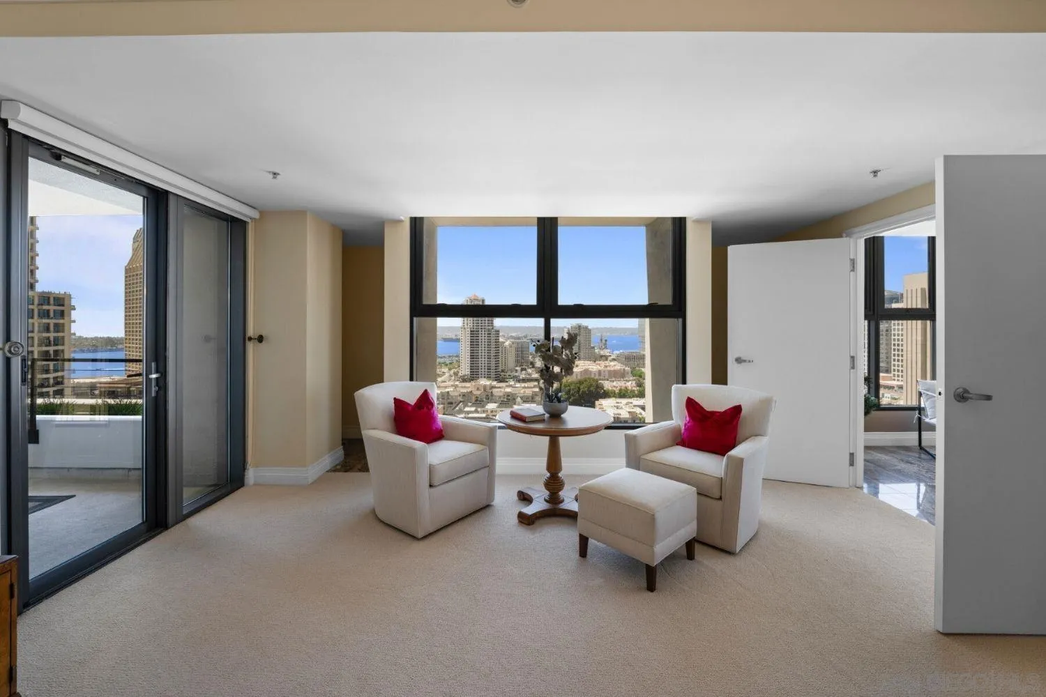 645 Front Street, Unit 2002 San Diego, CA 92101 - Photo 37 of 74