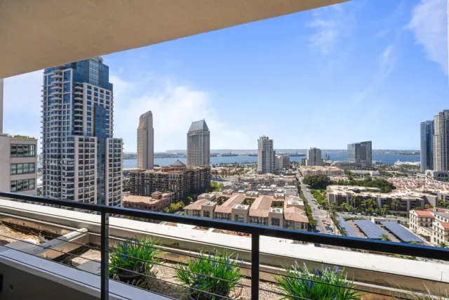 $3,950,000 | 645 Front Street, Unit 2002, San Diego, CA 92101