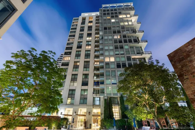 $3,950,000 | 645 Front Street, Unit 2002, San Diego, CA 92101