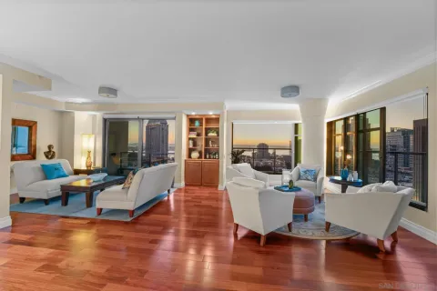 $3,950,000 | 645 Front Street, Unit 2002, San Diego, CA 92101