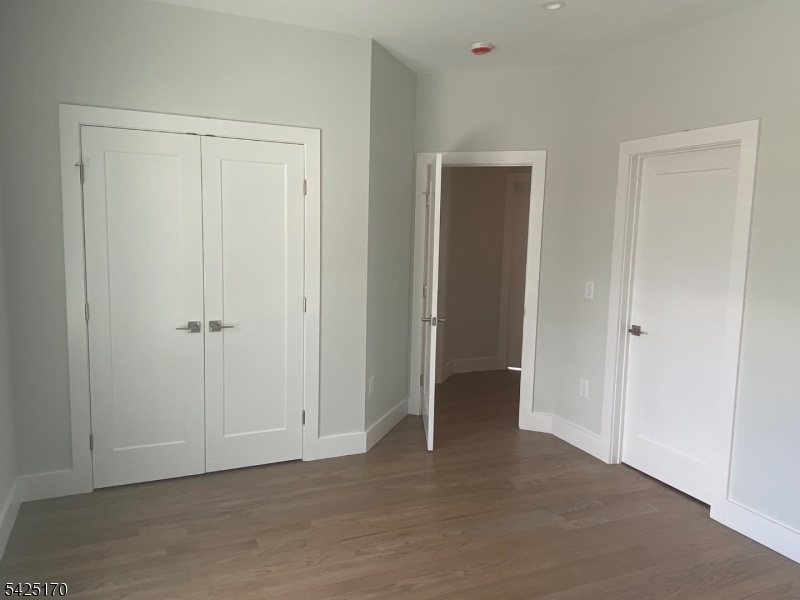 402 Rutgers Avenue Hillside, NJ 07205 - Photo 11 of 30