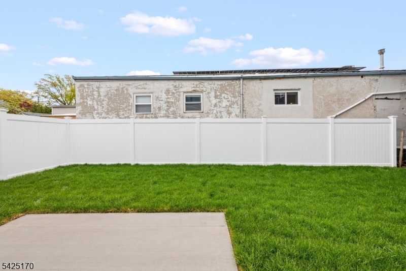402 Rutgers Avenue Hillside, NJ 07205 - Photo 25 of 27