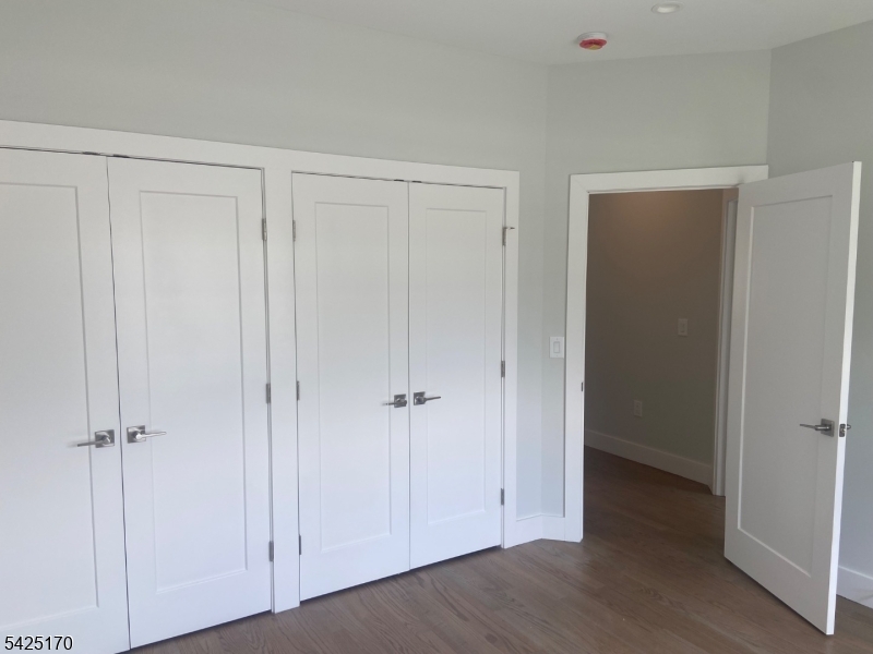 402 Rutgers Avenue Hillside, NJ 07205 - Photo 29 of 30