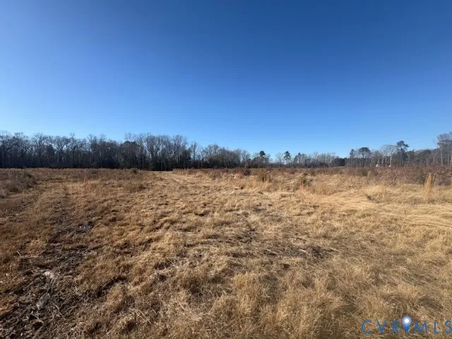 a view of a lake from a yard