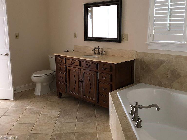 1410 Farmer Road Denton, NC 27239 - Photo 13 of 33 Gallery Image 13