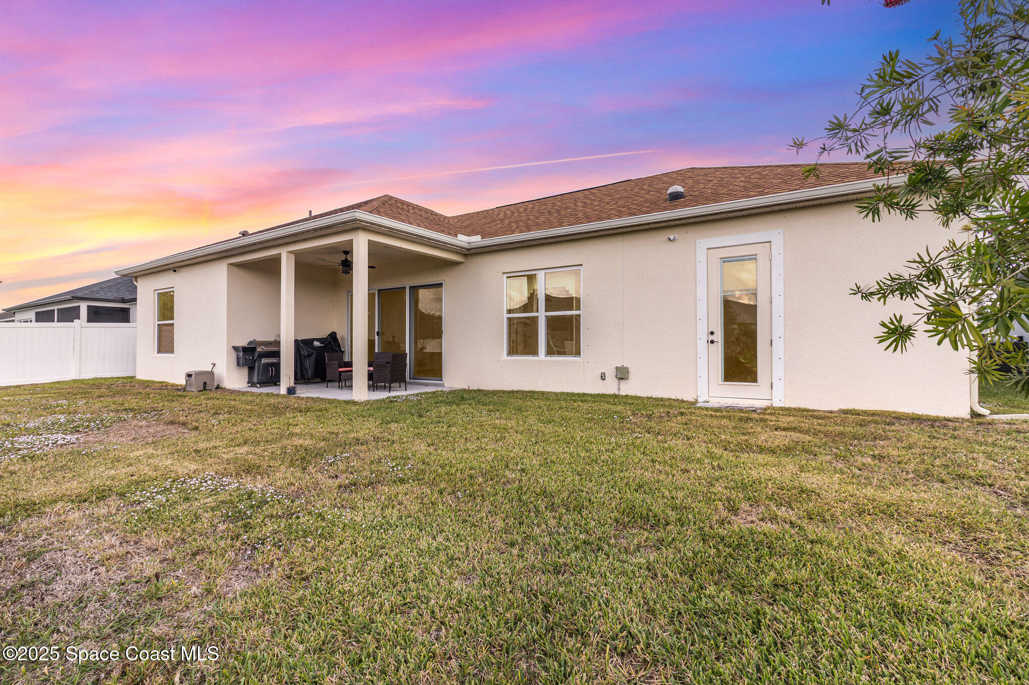 1923 Crossbill Drive Titusville, FL 32796 - Photo 25 of 31 027_img_2004-edit-2_720