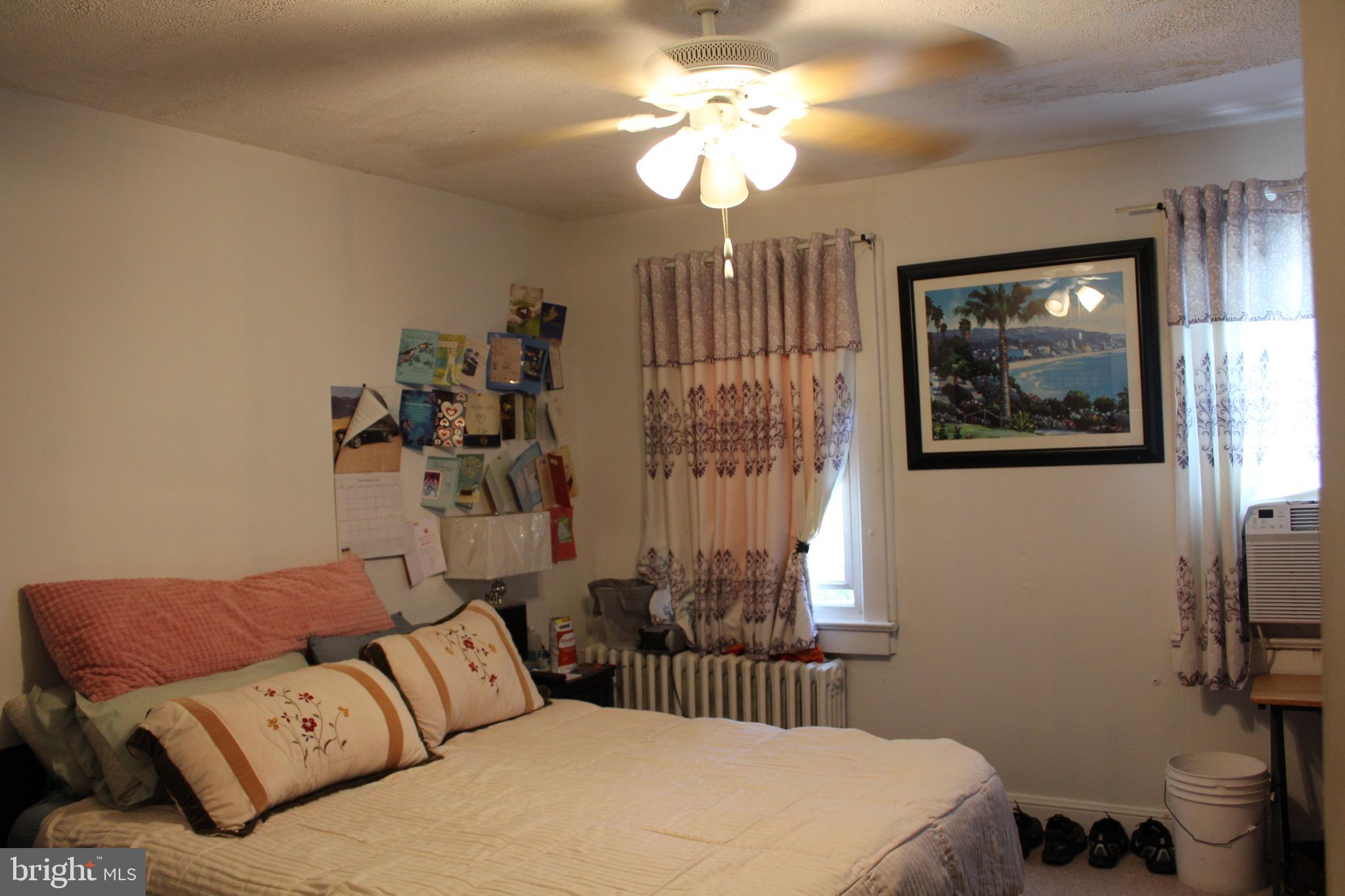 708 Hunter Street Gloucester City, NJ 08030 - Photo 11 of 24
