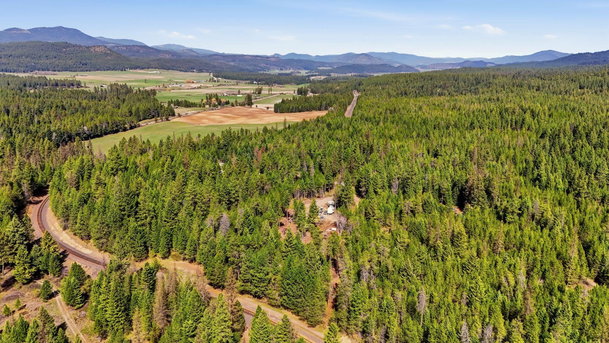 4151 H H Jepsen Road Springdale, WA 99173 - Photo 3 of 20
