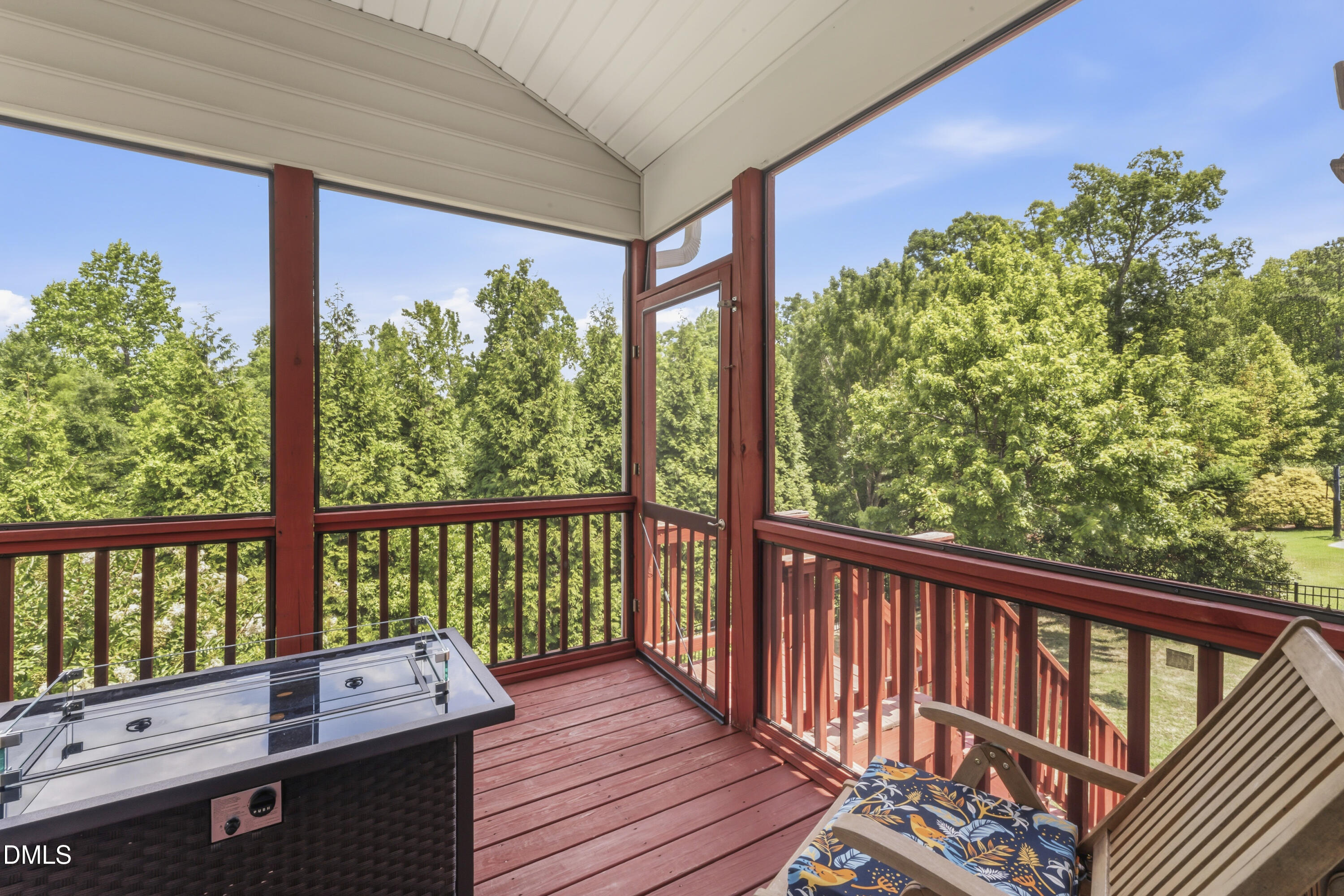 407 Powers Ferry Road Cary, NC 27519 - Photo 23 of 64 photos_high_resolution_DSC01369