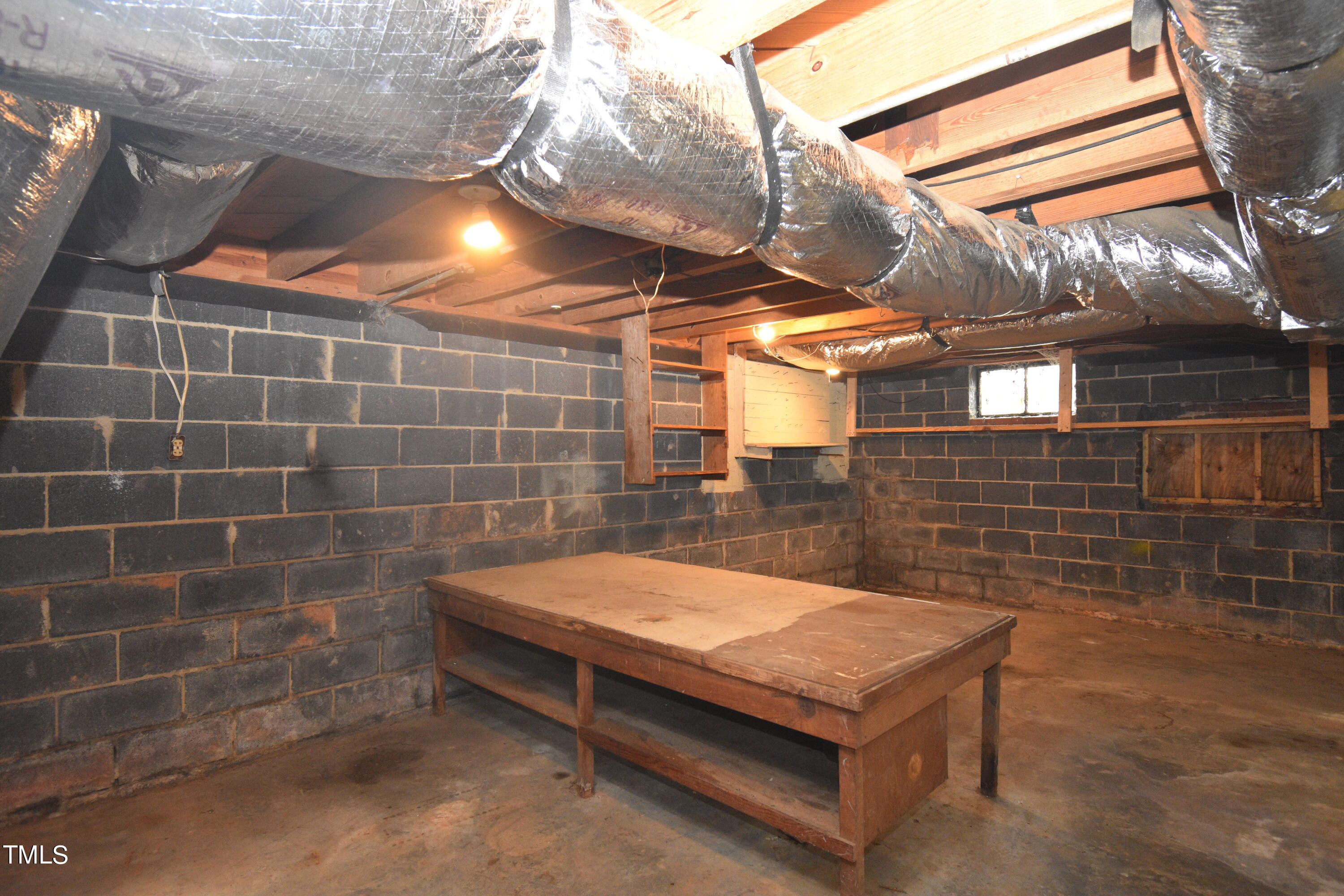 6115 Lake Wheeler Road Raleigh, NC 27603 - Photo 20 of 22 a bathroom with a sink and shower