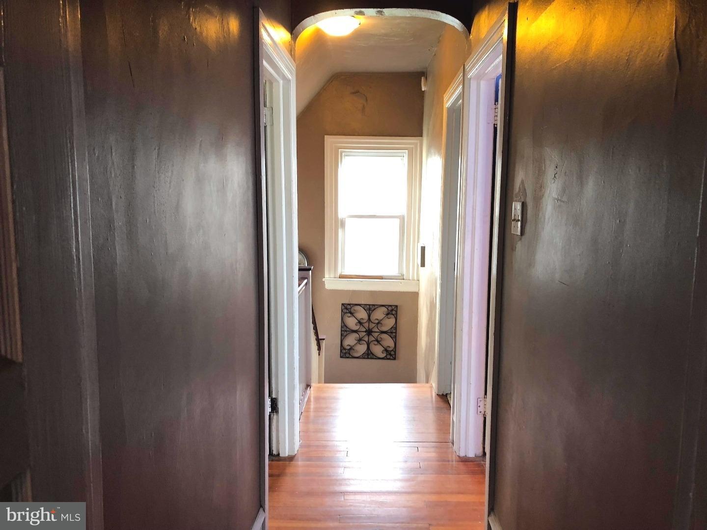 531 Sagamore Road Havertown, PA 19083 - Photo 14 of 17 Hallway