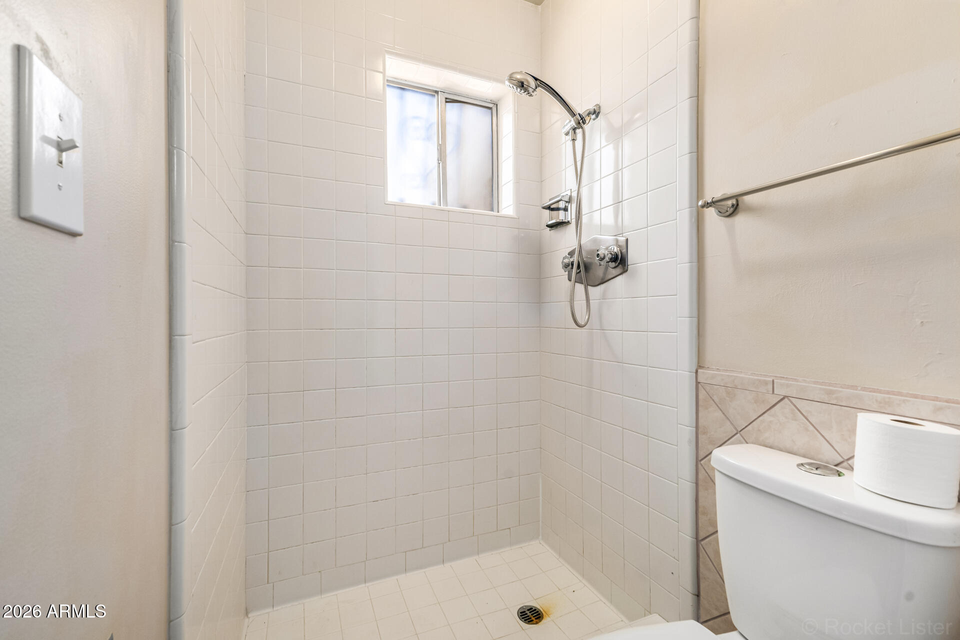 4344 East Shea Boulevard Phoenix, AZ 85028 - Photo 13 of 37 22 - Shea