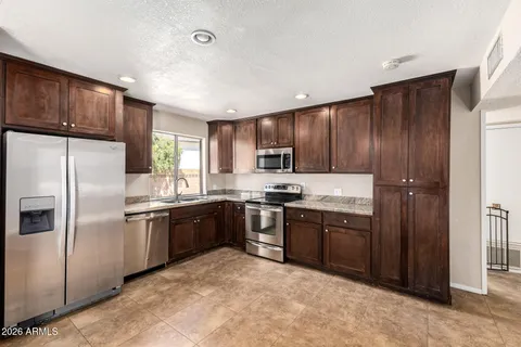 $540,000 | 4344 East Shea Boulevard, Phoenix, AZ 85028