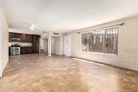 $540,000 | 4344 East Shea Boulevard, Phoenix, AZ 85028