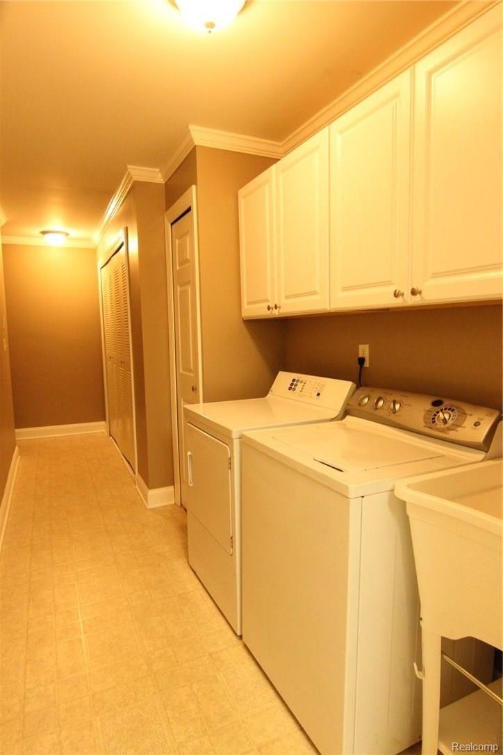 3601 Tremonte Circle, Unit 313 Rochester, MI 48306 - Photo 26 of 34 IMG_5650.JPG