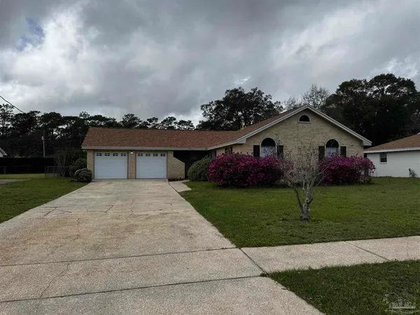 $2,200 | 5941 Leesway Boulevard, Pensacola, FL 32504