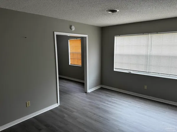 $2,200 | 5941 Leesway Boulevard, Pensacola, FL 32504