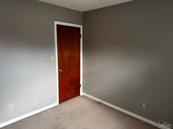 $2,200 | 5941 Leesway Boulevard, Pensacola, FL 32504