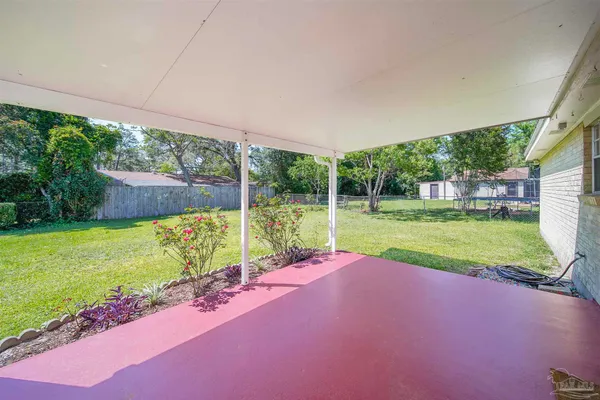 $2,200 | 5941 Leesway Boulevard, Pensacola, FL 32504