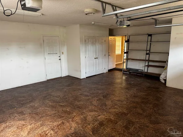 $2,200 | 5941 Leesway Boulevard, Pensacola, FL 32504