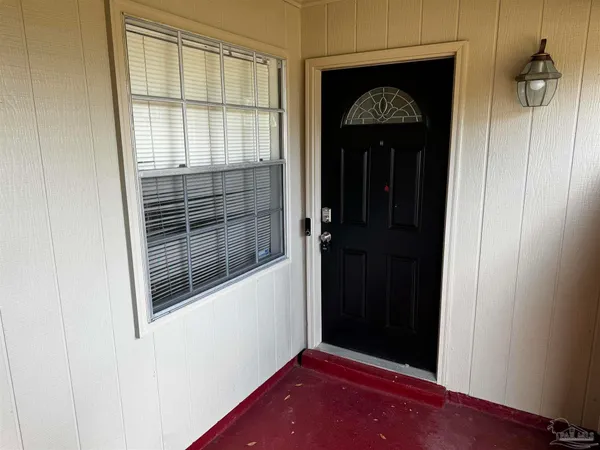 $2,200 | 5941 Leesway Boulevard, Pensacola, FL 32504