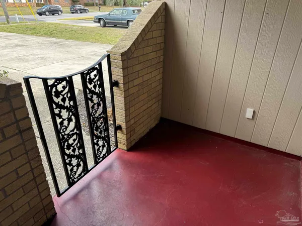 $2,200 | 5941 Leesway Boulevard, Pensacola, FL 32504