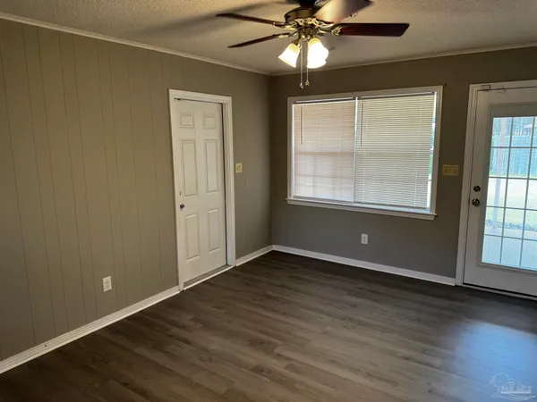 $2,200 | 5941 Leesway Boulevard, Pensacola, FL 32504