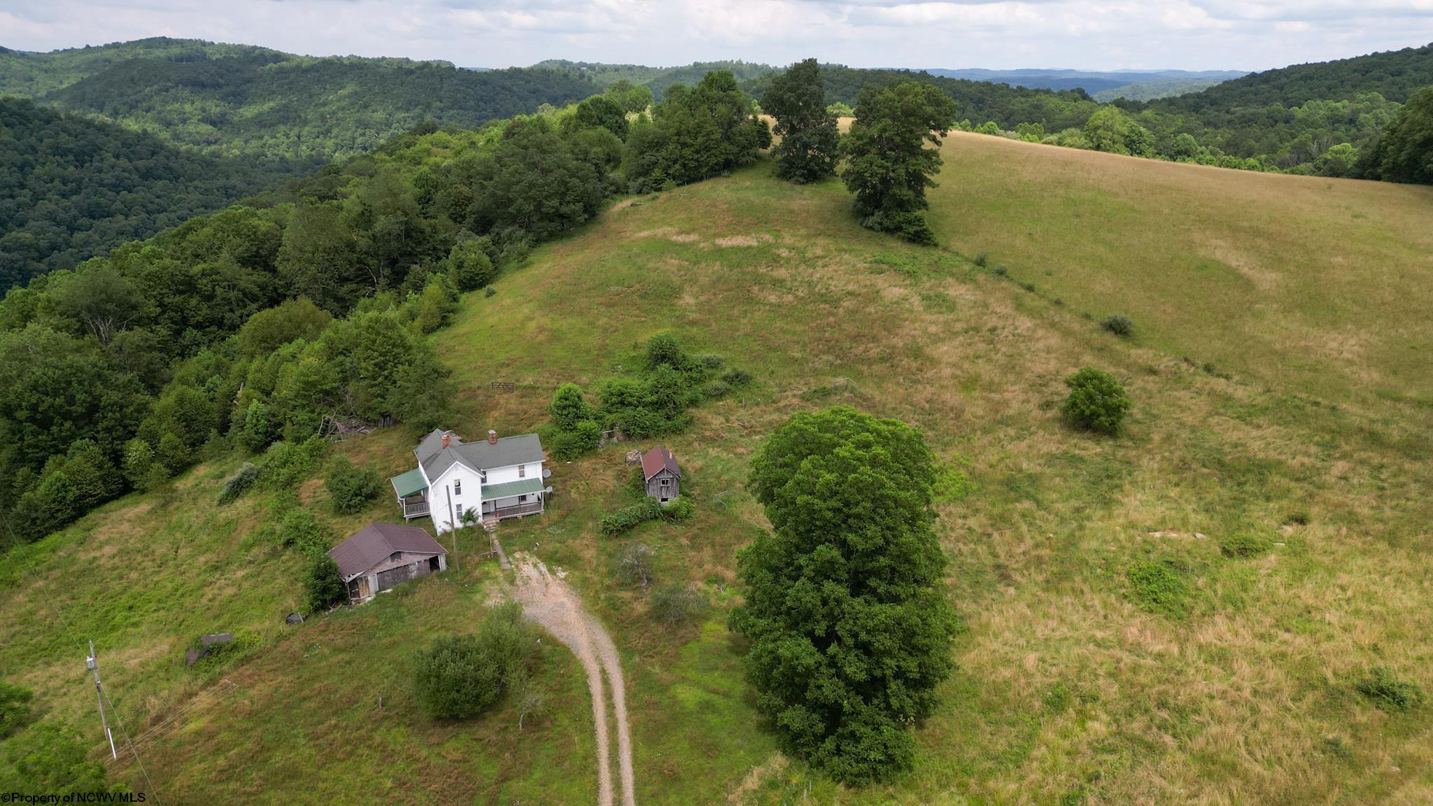 1479 Oak Grove Road Independence, WV 26374 - Photo 20 of 25 Gallery Image 20