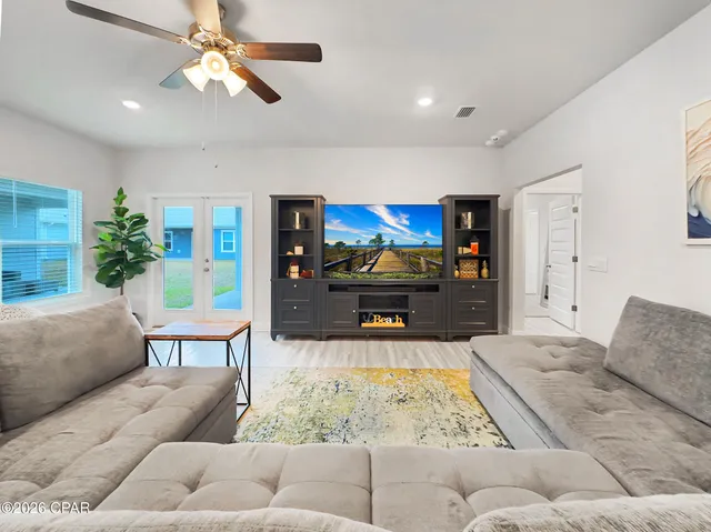 $500,000 | 542 Vermilion Circle, Port St. Joe, FL 32456