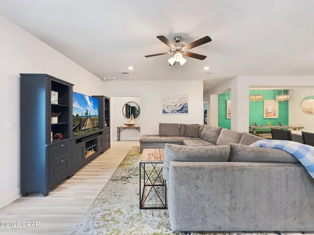 $500,000 | 542 Vermilion Circle, Port St. Joe, FL 32456