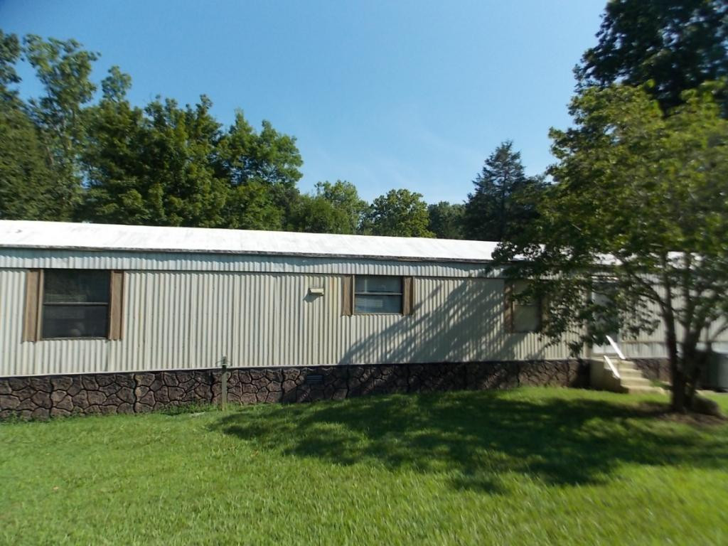 2384 Hickory Tree Road Bluff City, TN 37618 - Photo 5 of 34 Photo 5