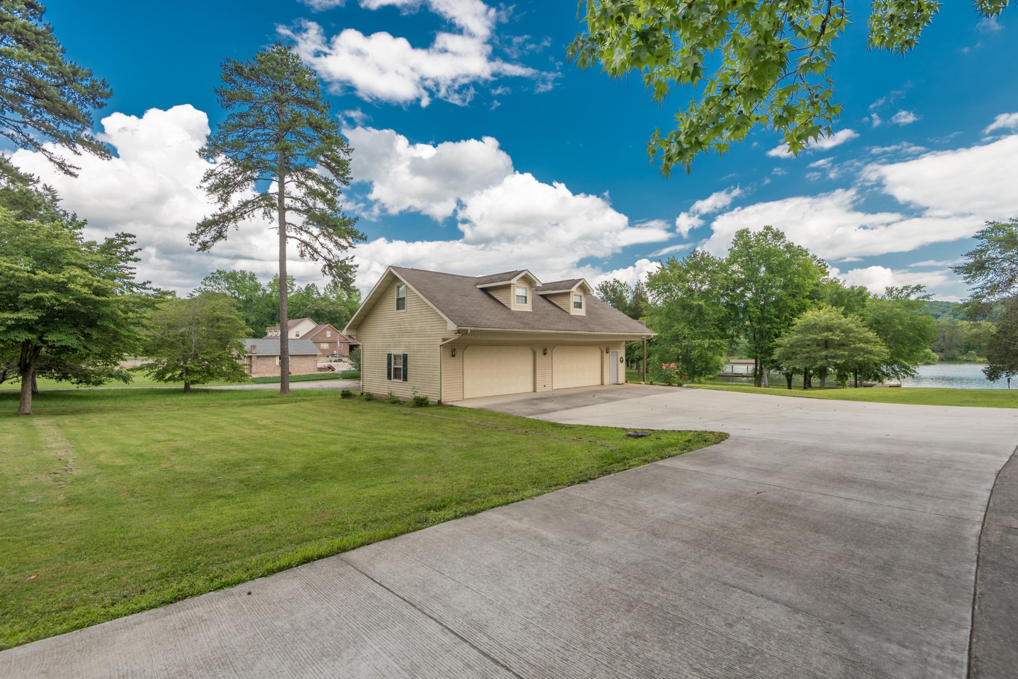 153 University Road Kingston, TN 37763 - Photo 3 of 26 Gallery Image 3