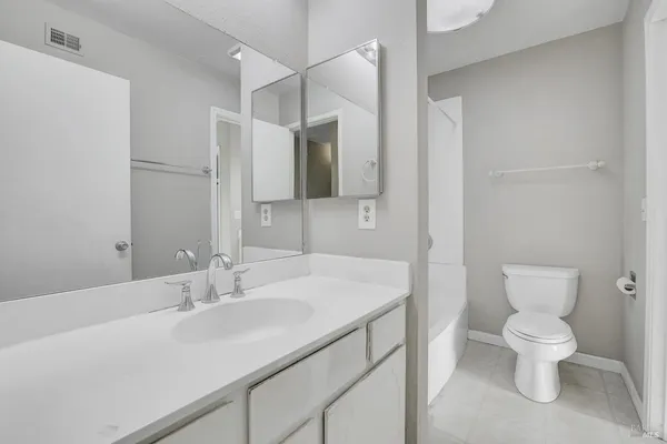 $419,000 | 566 Santa Alicia Drive, Rohnert Park, CA 94928