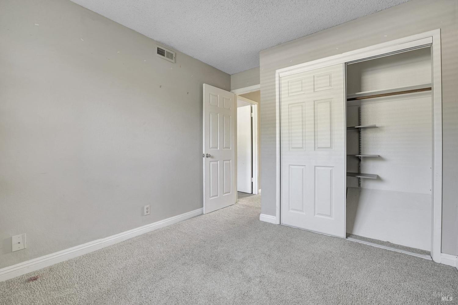 566 Santa Alicia Drive Rohnert Park, CA 94928 - Photo 18 of 28