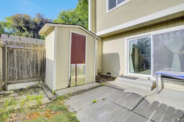 $419,000 | 566 Santa Alicia Drive, Rohnert Park, CA 94928