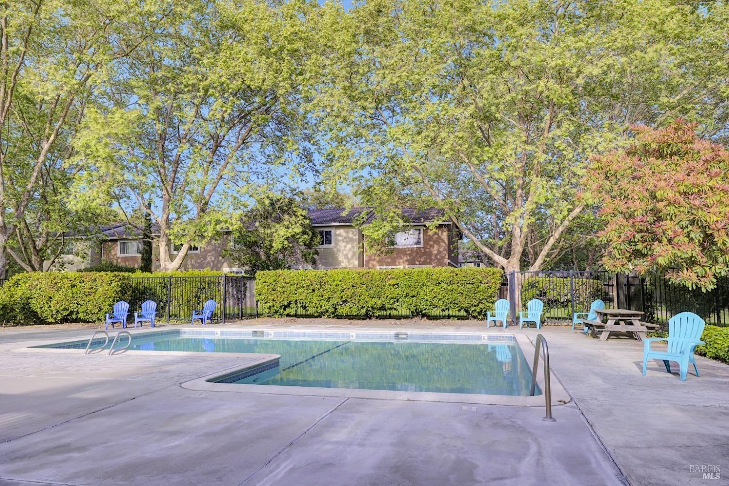 566 Santa Alicia Drive Rohnert Park, CA 94928 - Photo 24 of 28