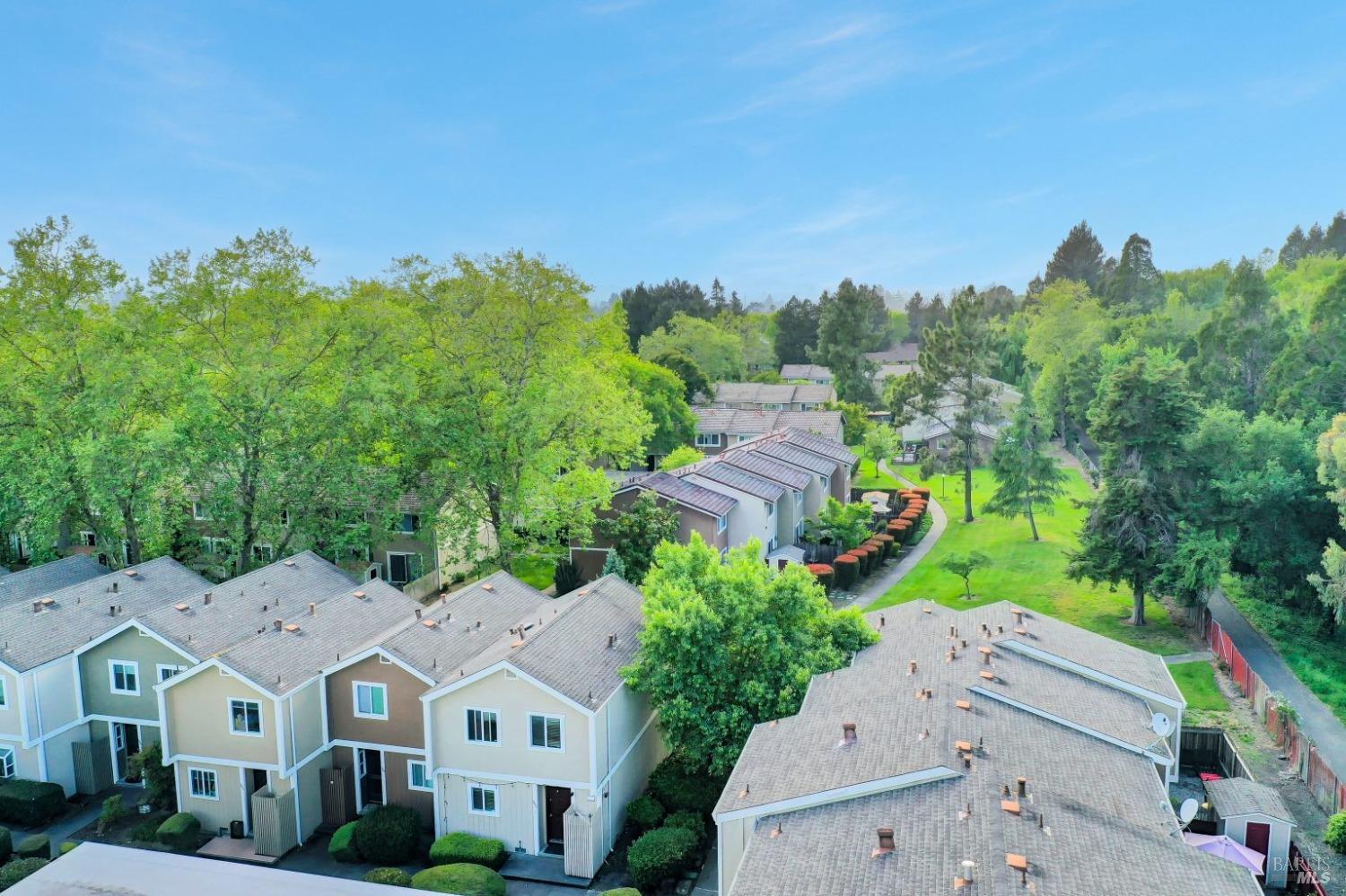 566 Santa Alicia Drive Rohnert Park, CA 94928 - Photo 26 of 28