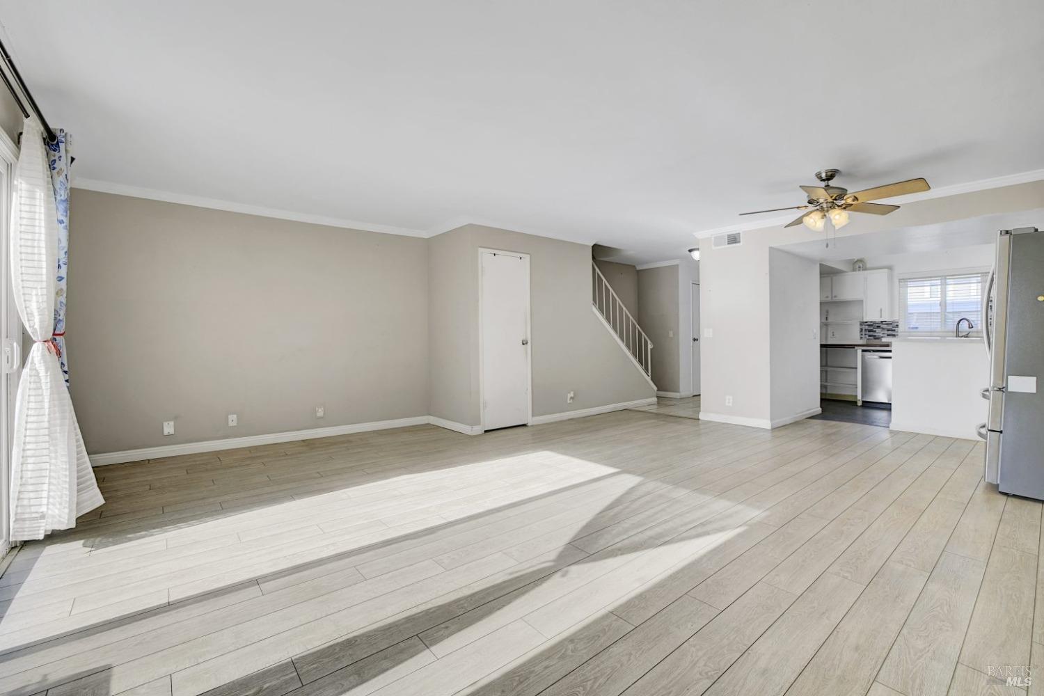 566 Santa Alicia Drive Rohnert Park, CA 94928 - Photo 8 of 28