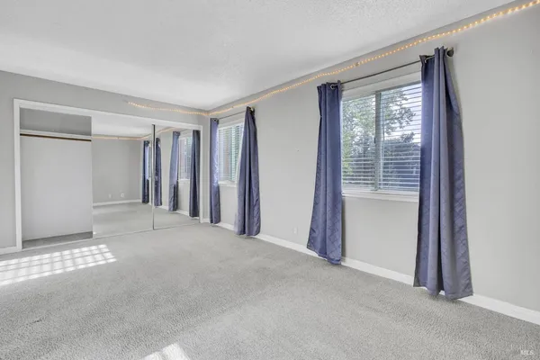 $419,000 | 566 Santa Alicia Drive, Rohnert Park, CA 94928