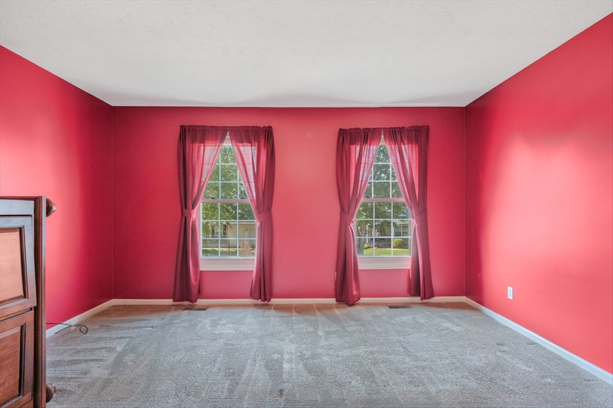 4406 Crossgate Drive Champaign, IL 61822 - Photo 32 of 64 a view of an empty room with a window