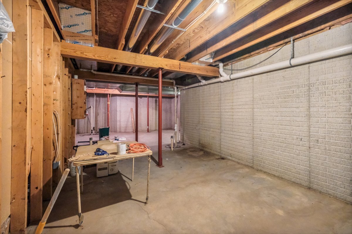 4406 Crossgate Drive Champaign, IL 61822 - Photo 53 of 64 a view of an outdoor space