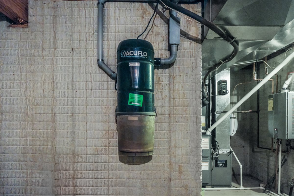 4406 Crossgate Drive Champaign, IL 61822 - Photo 54 of 64