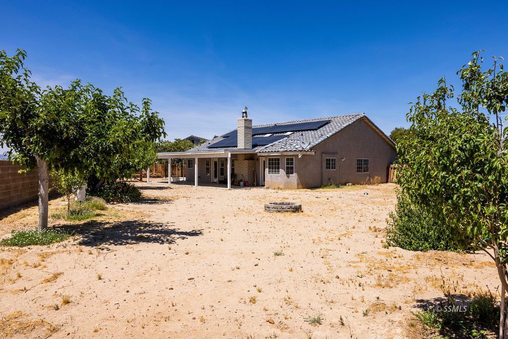 1221 Alysa Court Ridgecrest, CA 93555 - Photo 38 of 44